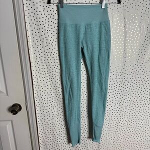 Alo Yoga Light Blue High-Waisted Leggings